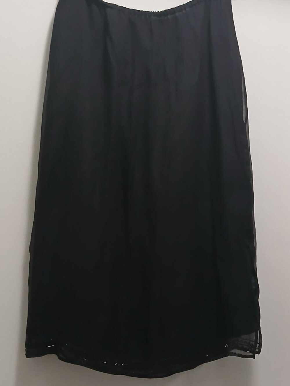 Vintage Y2K New York City Design Co Black 100% Silk Beaded Midi Skirt Sz M